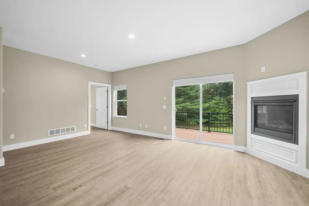 4094 Windward Way Acme Township MI 49690