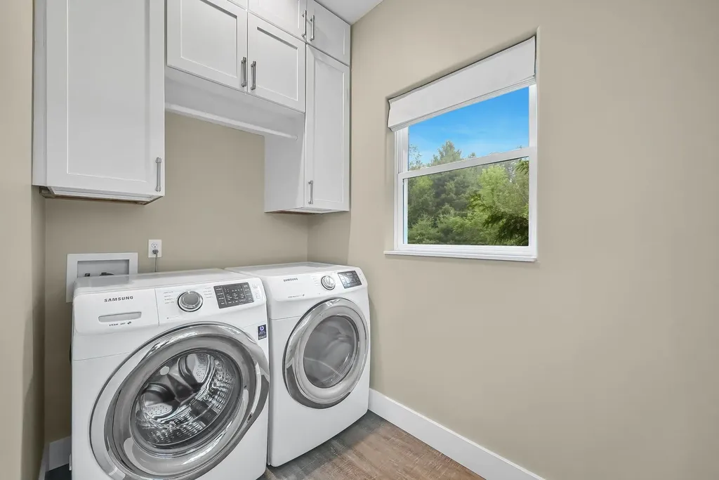 4094 Windward Way Acme Township MI 49690