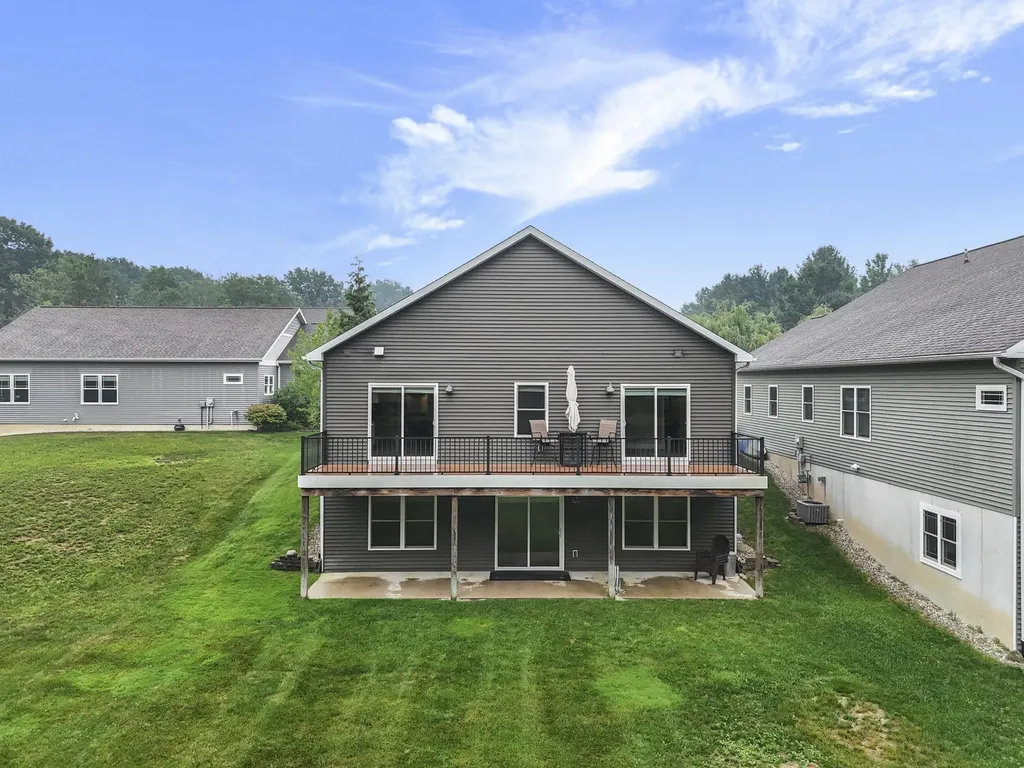 4094 Windward Way Acme Township MI 49690