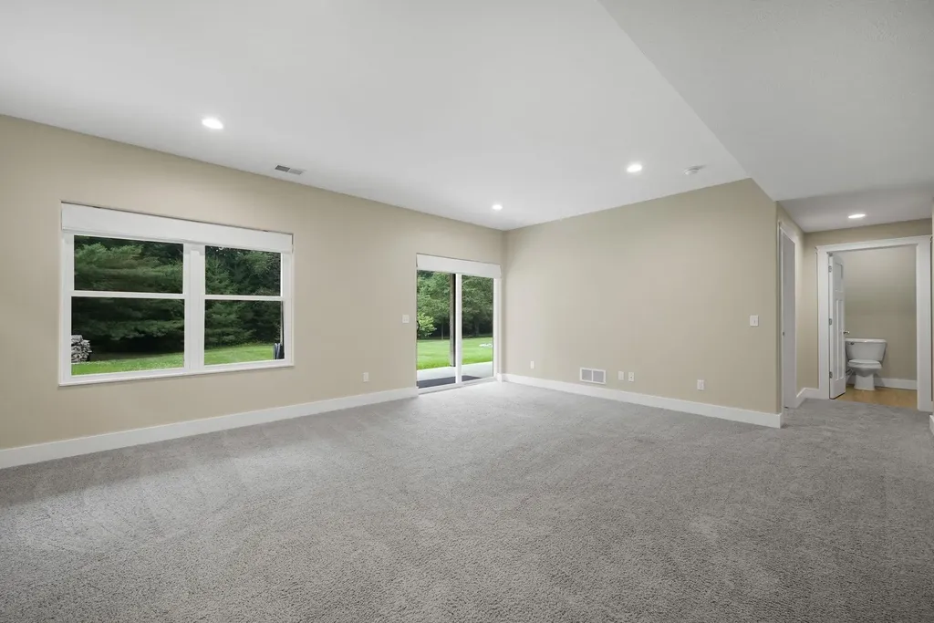 4094 Windward Way Acme Township MI 49690
