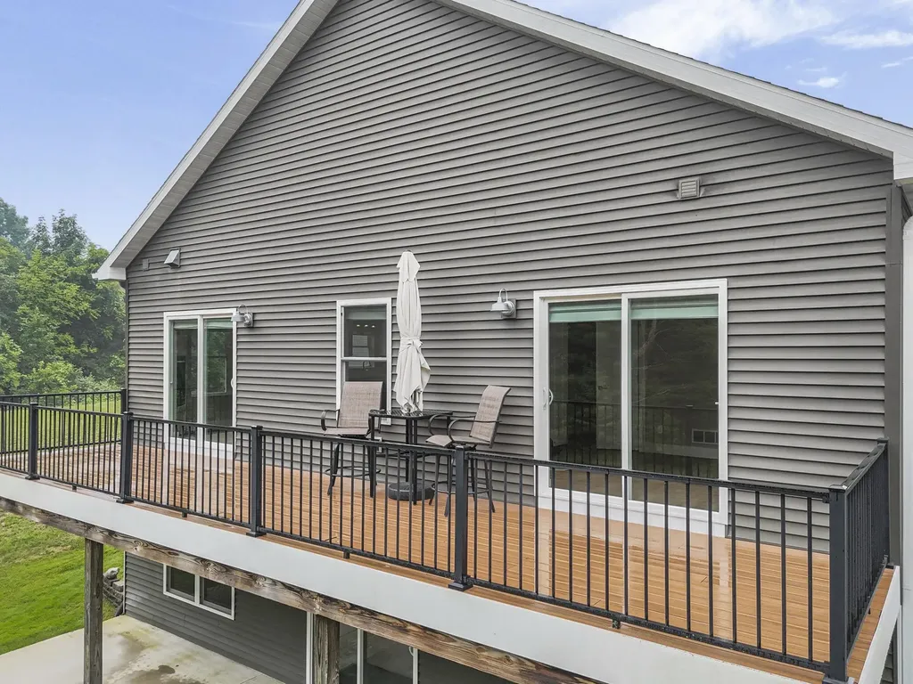 4094 Windward Way Acme Township MI 49690