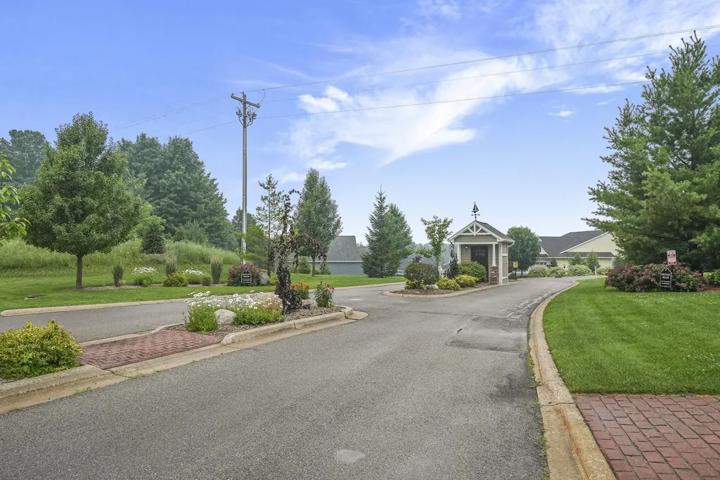 4094 Windward Way Acme Township MI 49690