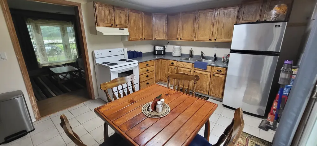 1988 N Us31 Torch Lake Township MI 49648