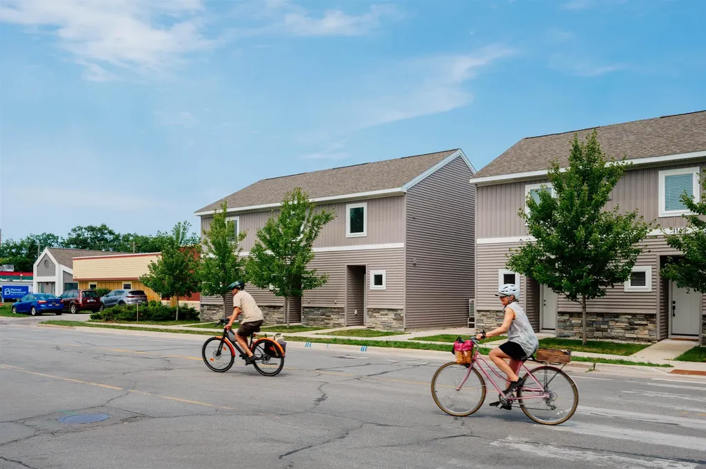 1141 E Eighth Street Traverse City City MI 49686