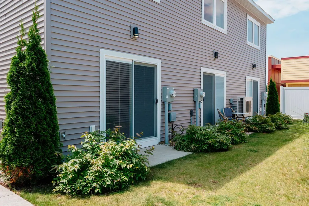 1141 E Eighth Street Traverse City City MI 49686