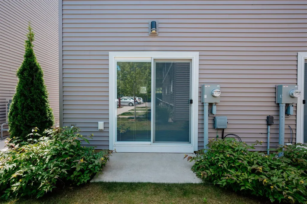 1141 E Eighth Street Traverse City City MI 49686