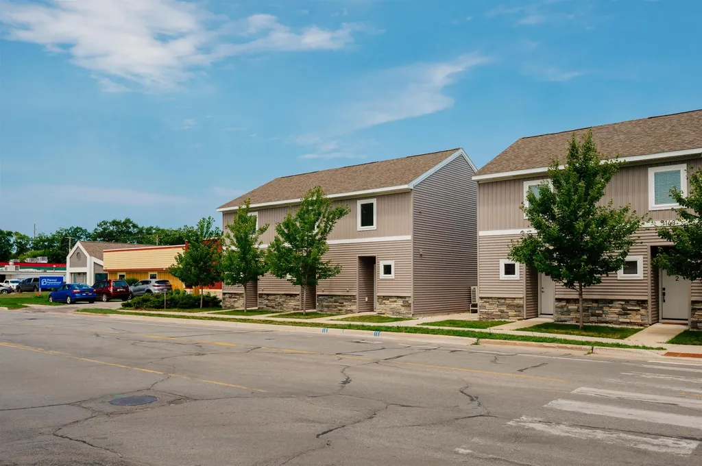 1141 E Eighth Street Traverse City City MI 49686