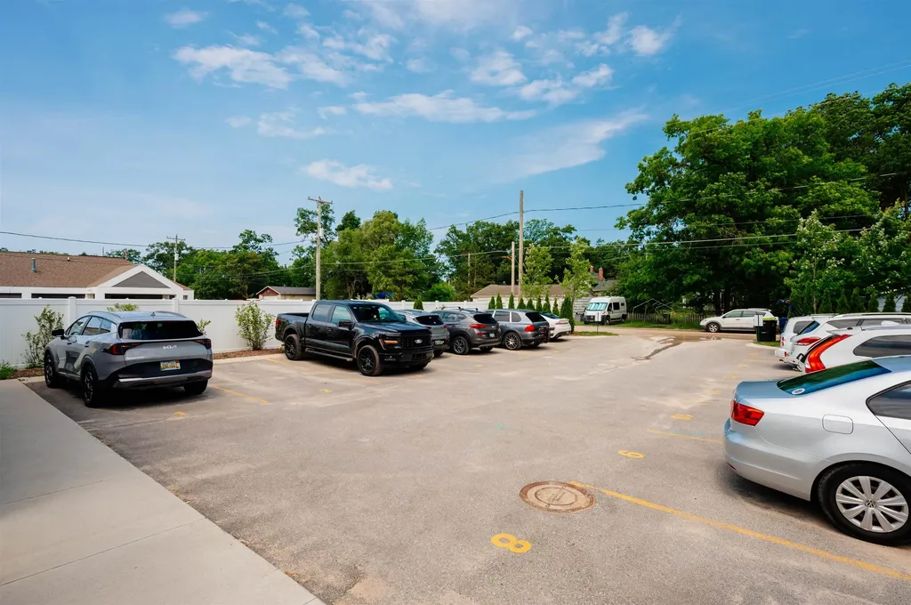 1141 E Eighth Street Traverse City City MI 49686