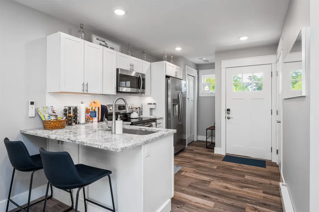 1141 E Eighth Street Traverse City City MI 49686