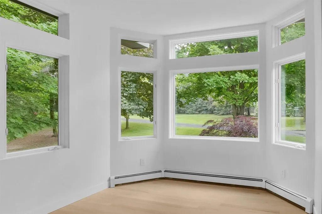 12175 E Old Orchard Trail Suttons Bay Township MI 49682