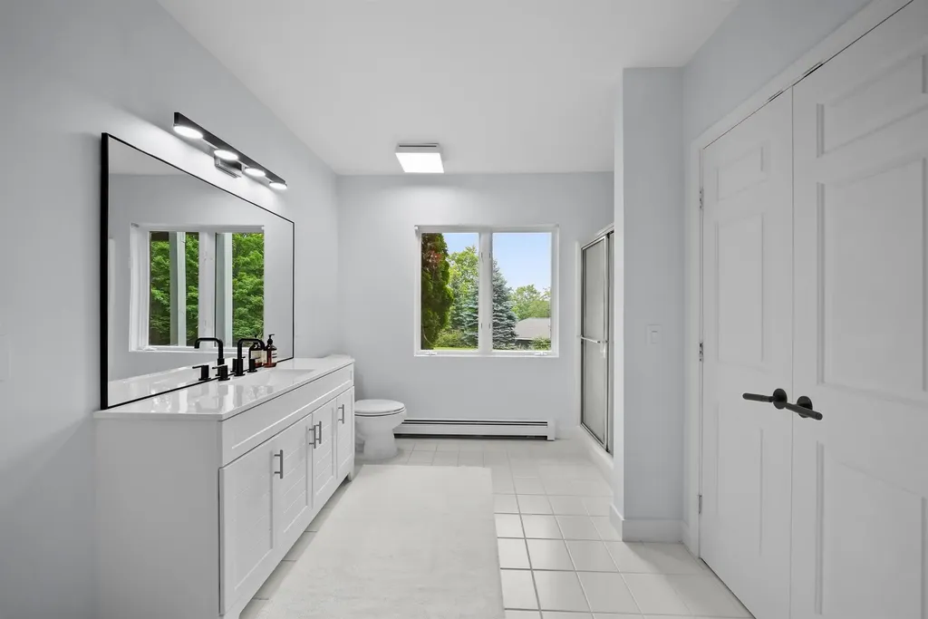 12175 E Old Orchard Trail Suttons Bay Township MI 49682