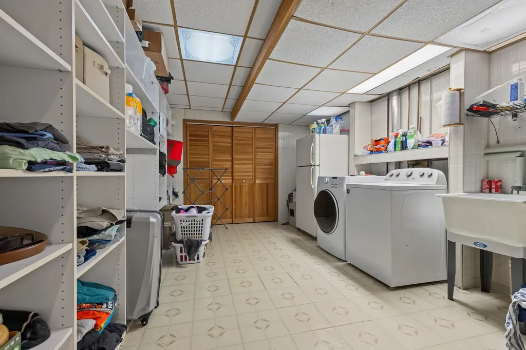 5410 Riverlook Drive NE Plainfield Charter Township MI 49321