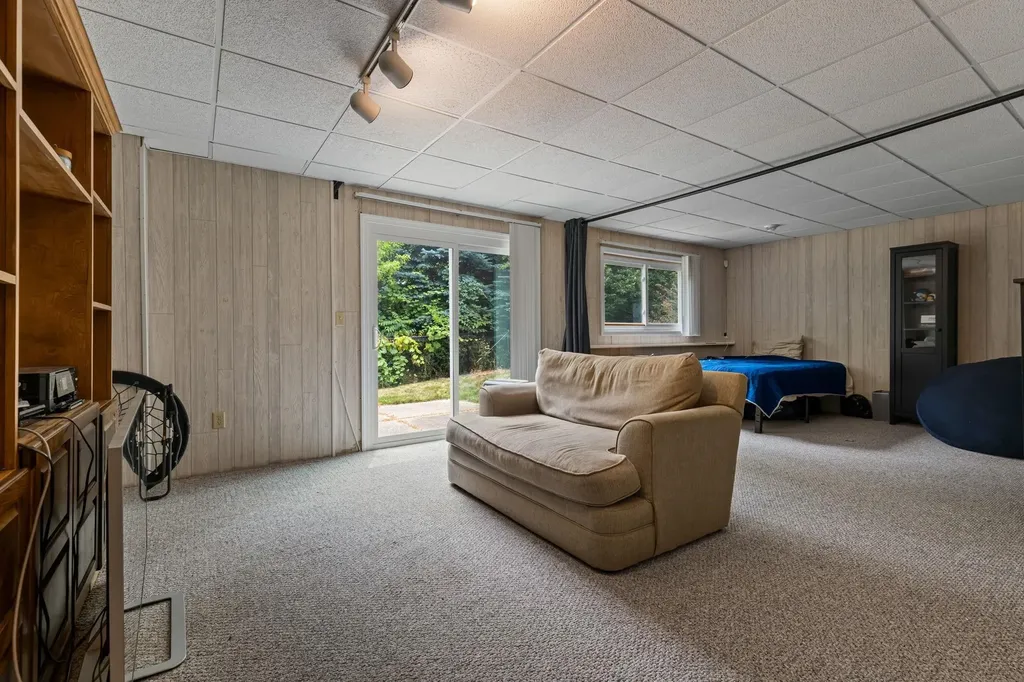 5410 Riverlook Drive NE Plainfield Charter Township MI 49321