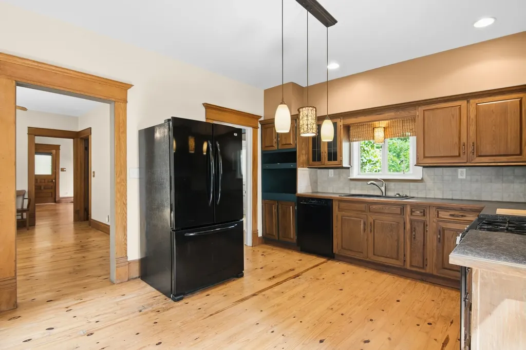 7651 Timberwoods Drive Elmwood Charter Township MI 49684
