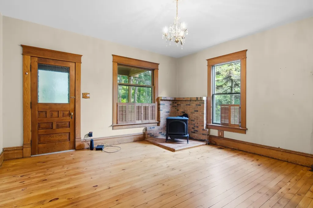 7651 Timberwoods Drive Elmwood Charter Township MI 49684