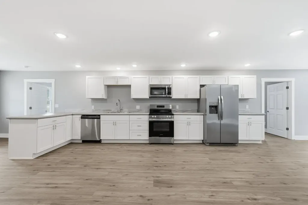 8022 W Blue Road Lake Township MI 49651
