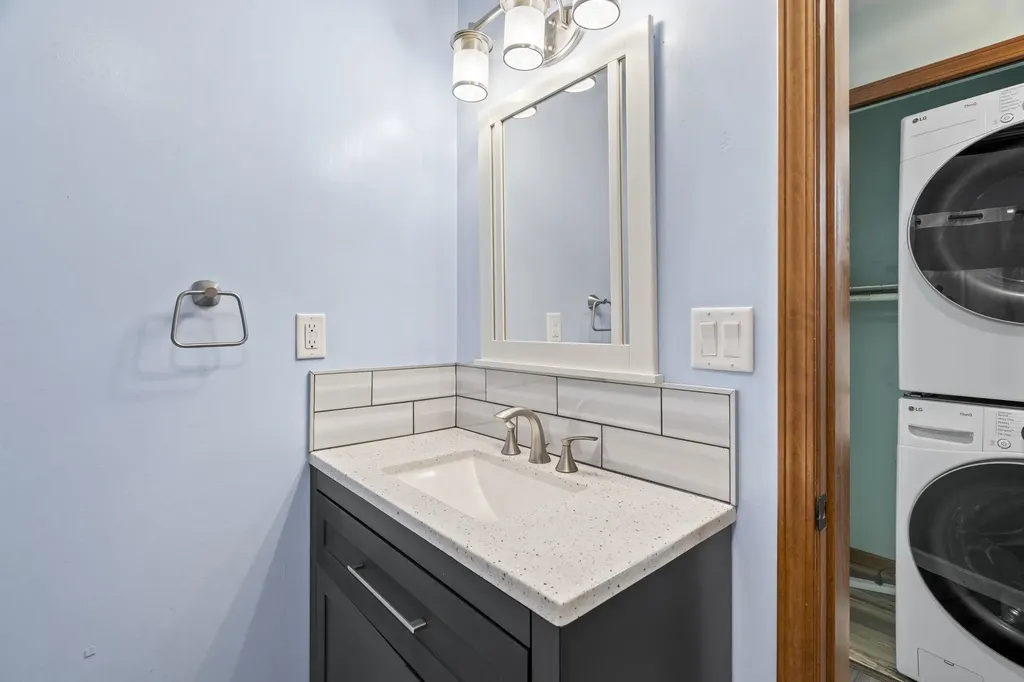 7788 Love Road Benzonia Township MI 49616
