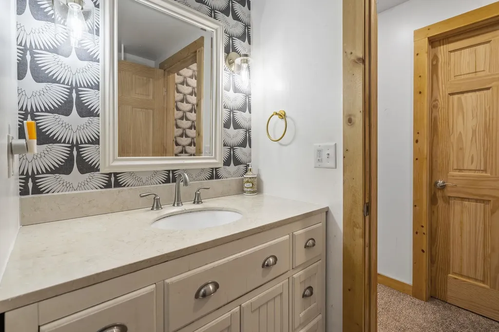7788 Love Road Benzonia Township MI 49616