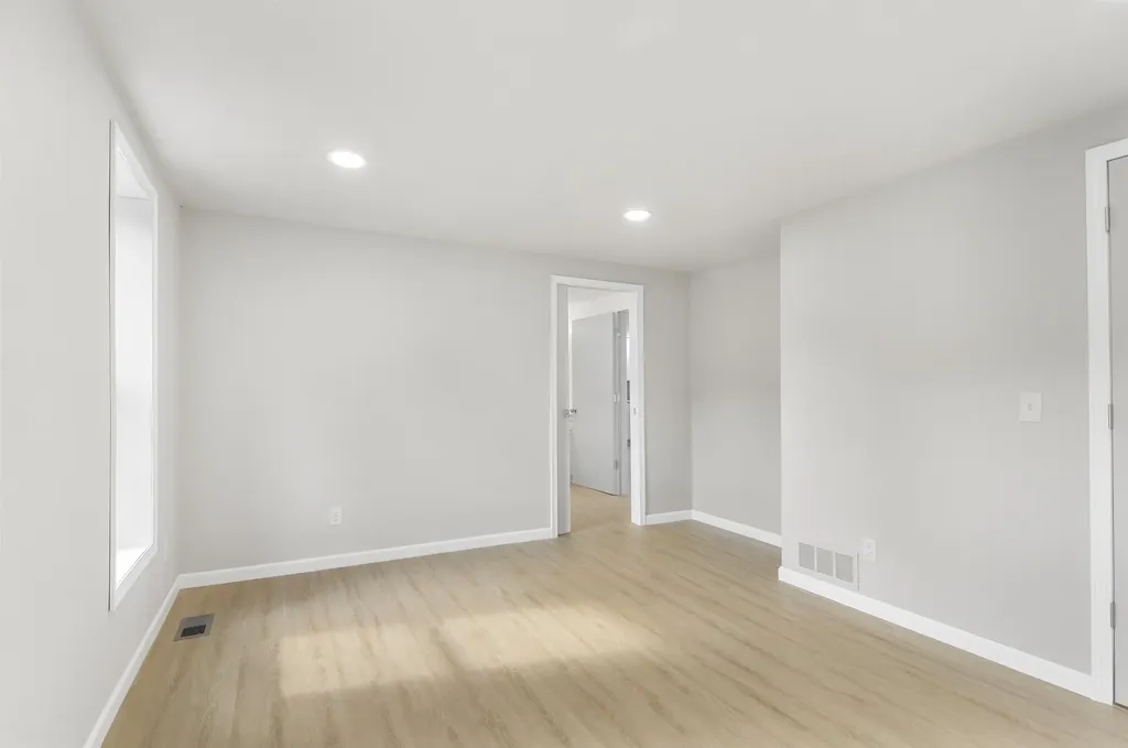 198 E Angel Avenue Fork Township MI 49305