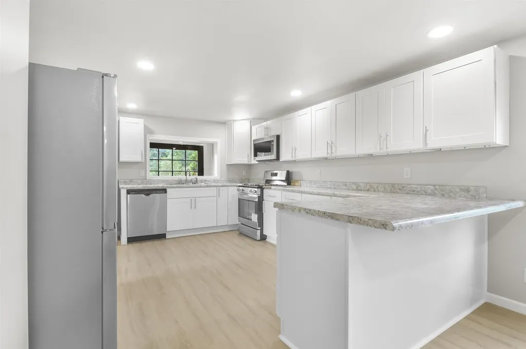 198 E Angel Avenue Fork Township MI 49305
