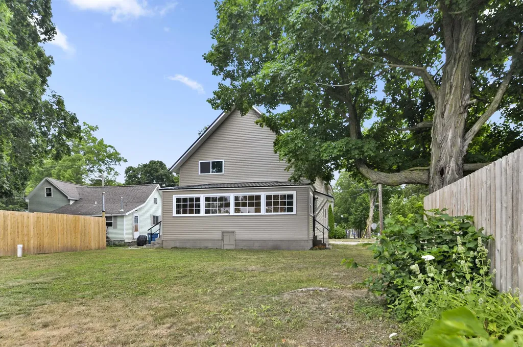 198 E Angel Avenue Fork Township MI 49305