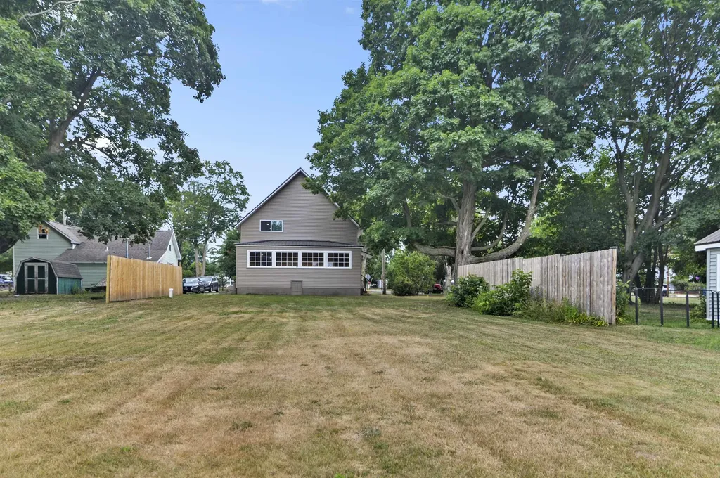 198 E Angel Avenue Fork Township MI 49305