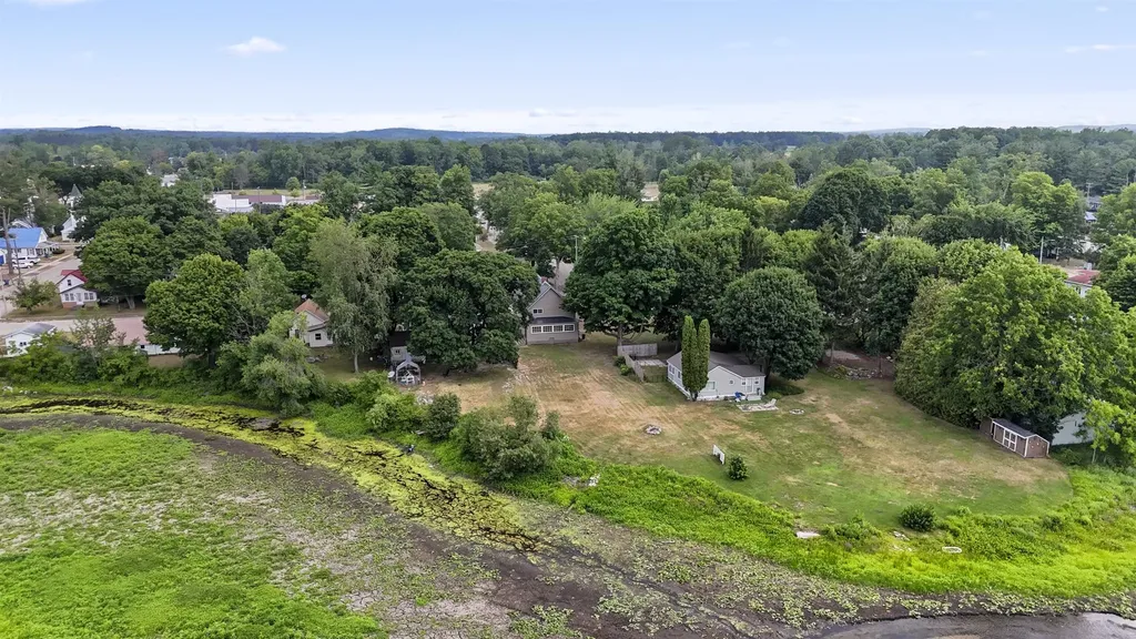 198 E Angel Avenue Fork Township MI 49305