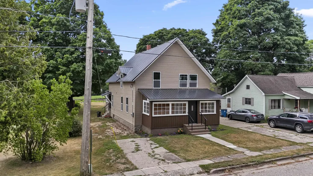 198 E Angel Avenue Fork Township MI 49305
