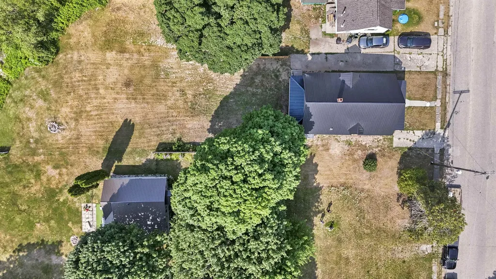 198 E Angel Avenue Fork Township MI 49305