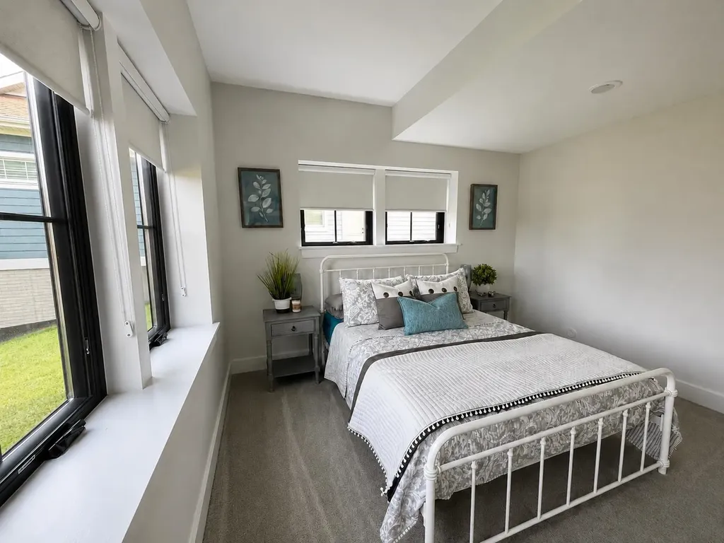 13944 S Winding Trail Traverse City City MI 49684