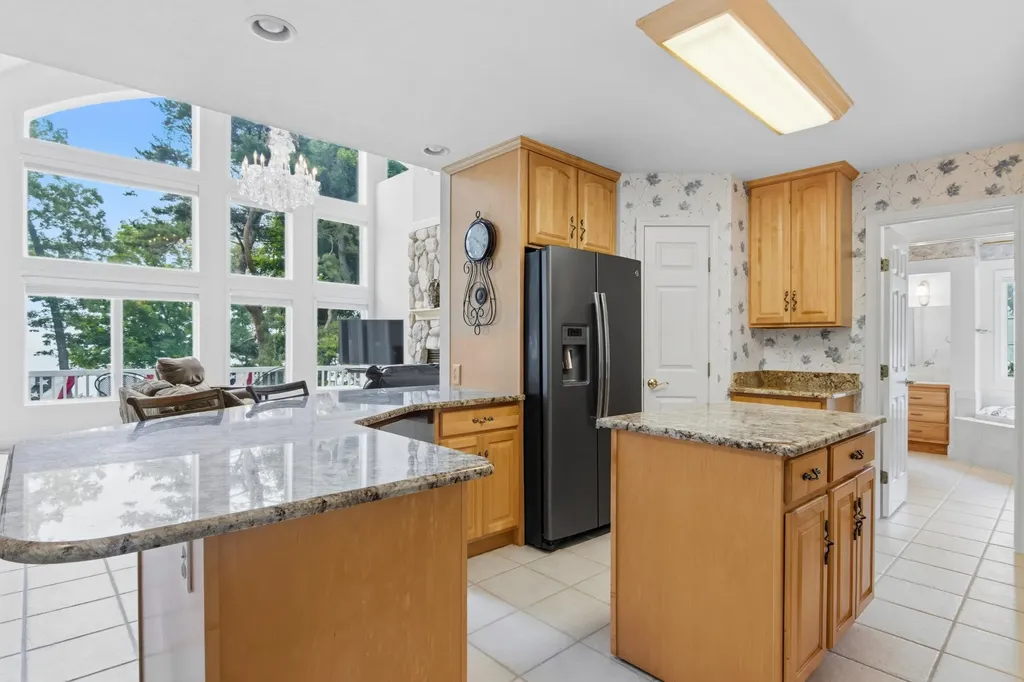 11541 Bluff Road Peninsula Township MI 49686