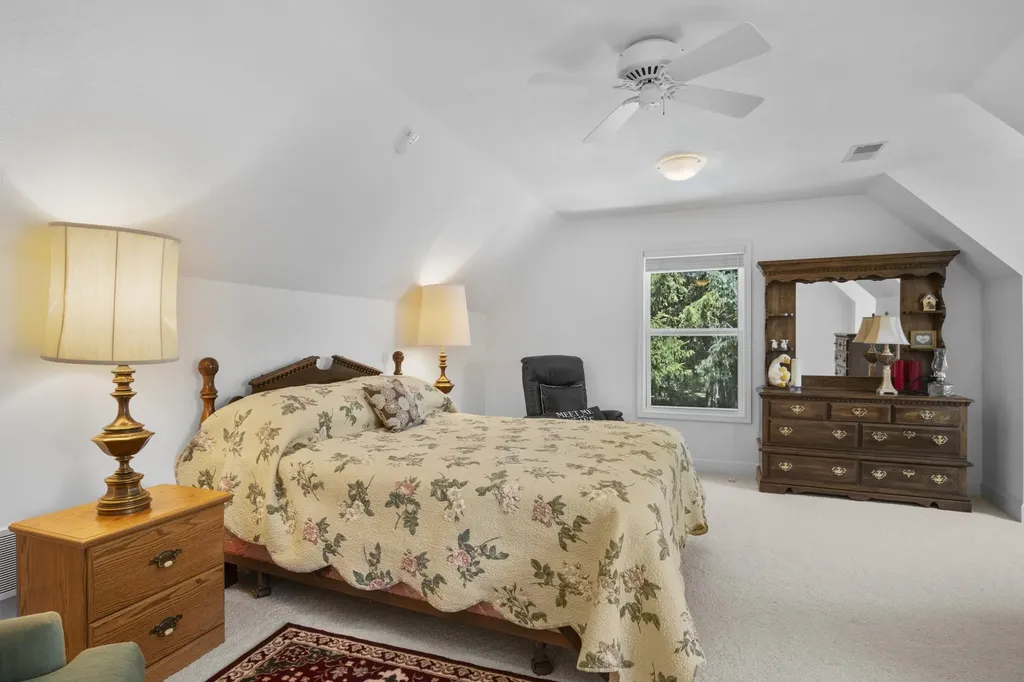 11541 Bluff Road Peninsula Township MI 49686