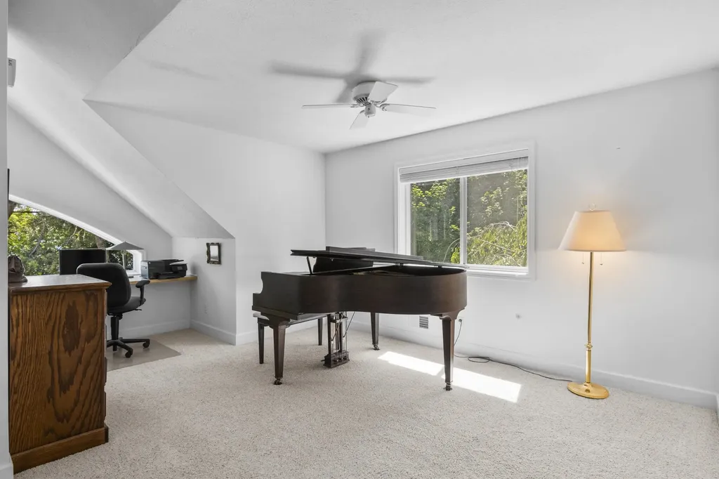 11541 Bluff Road Peninsula Township MI 49686