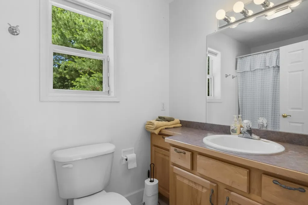 11541 Bluff Road Peninsula Township MI 49686
