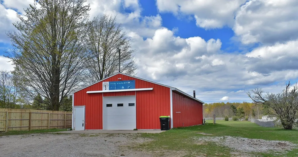 11844 Us-31 S Green Lake Township MI 49643