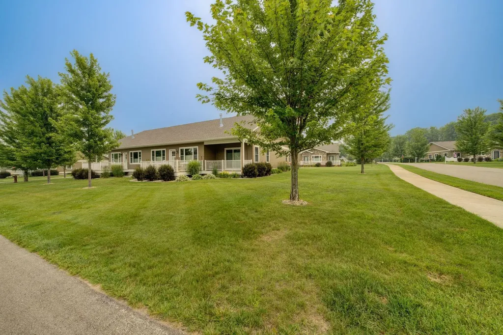 2235 Chelsea Lane Garfield Charter Township MI 49685