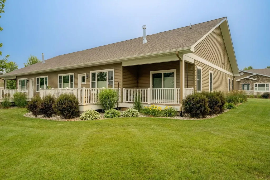 2235 Chelsea Lane Garfield Charter Township MI 49685
