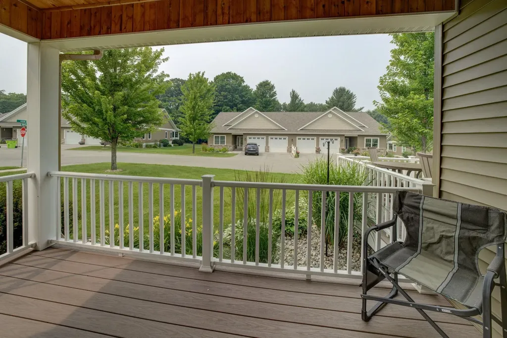 2235 Chelsea Lane Garfield Charter Township MI 49685