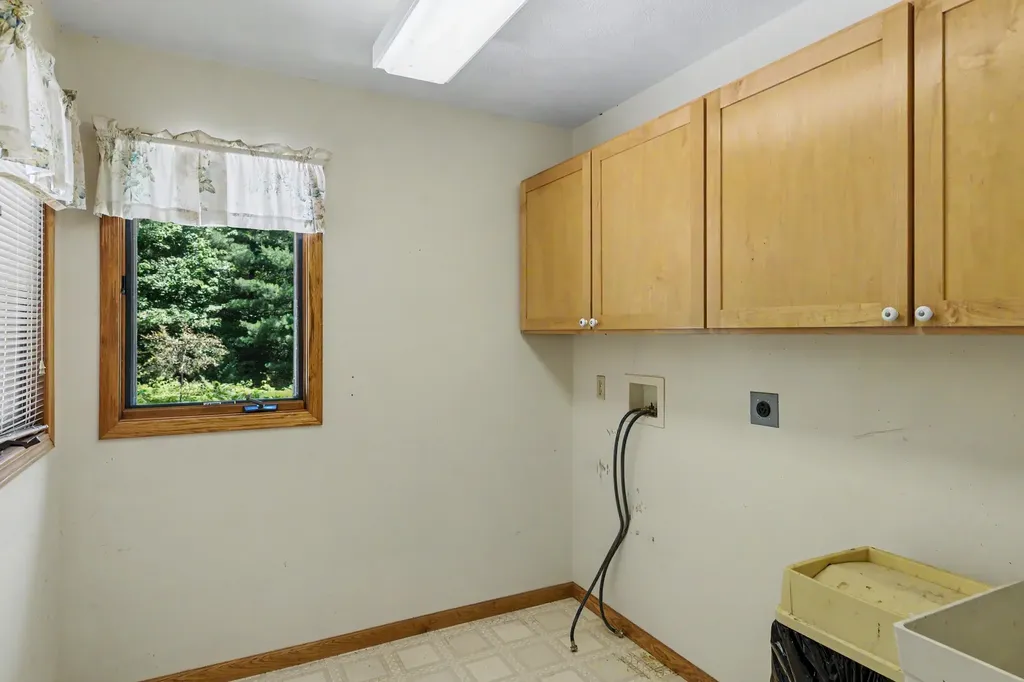 1225 Fernwood Drive Green Lake Township MI 49637