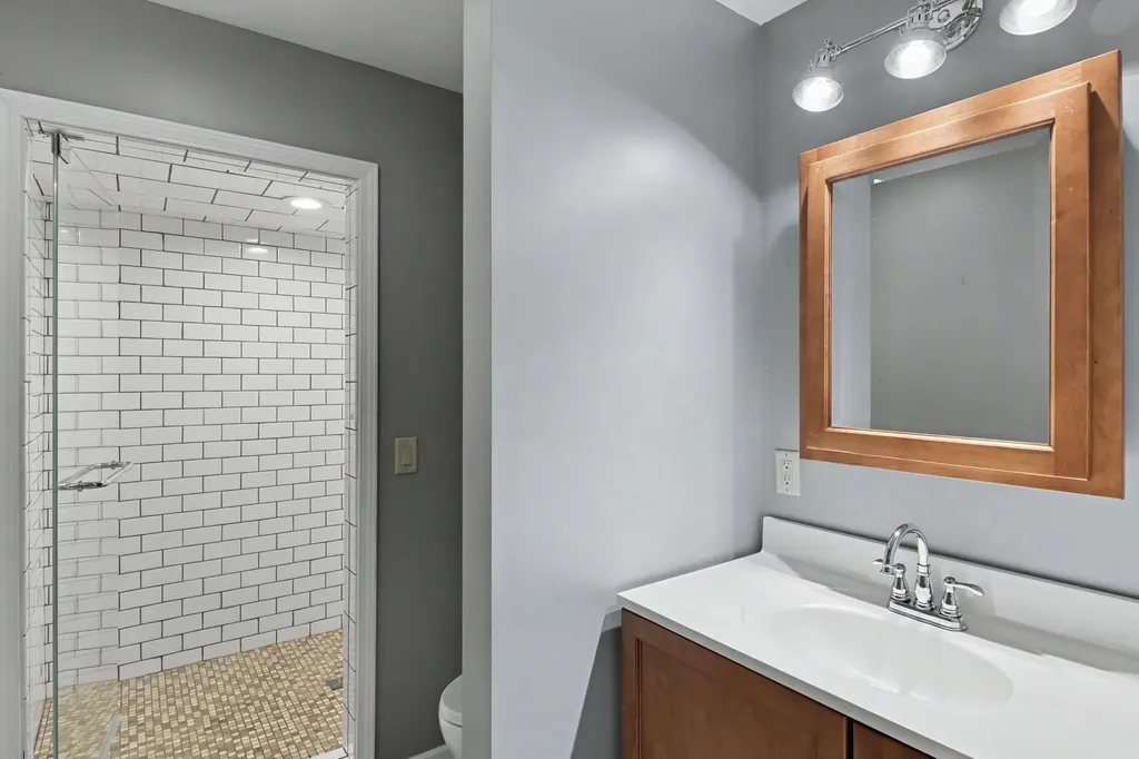 1225 Fernwood Drive Green Lake Township MI 49637