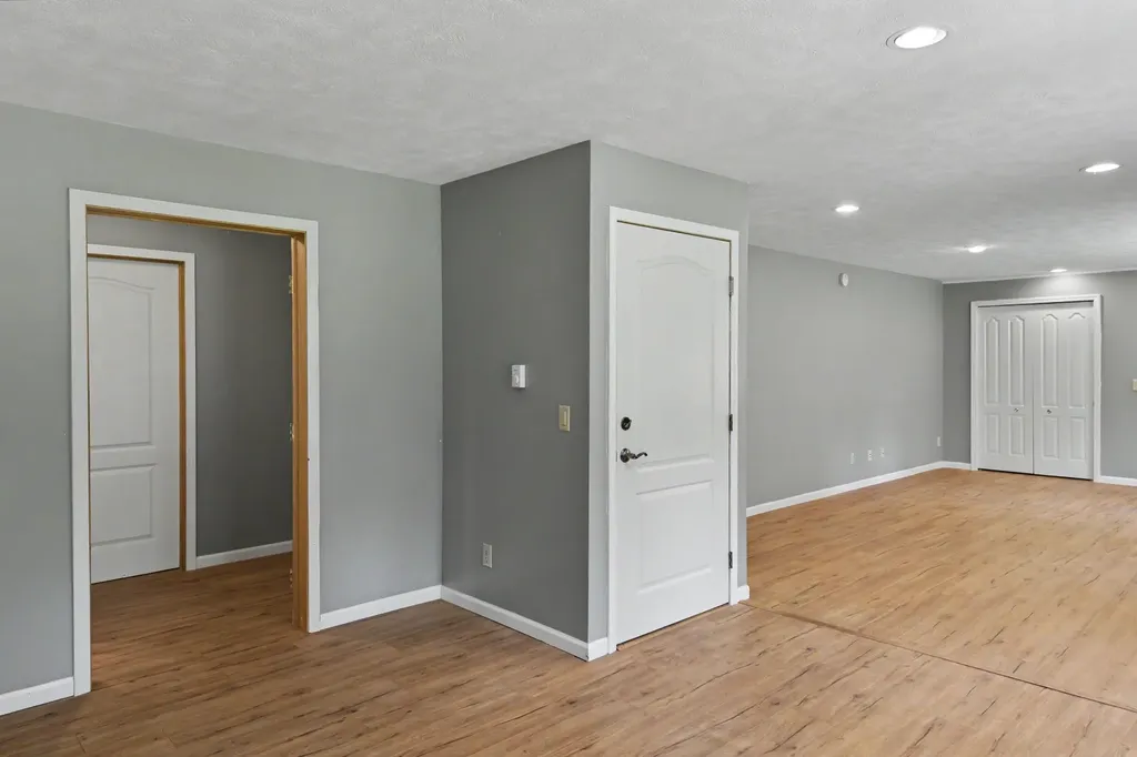 1225 Fernwood Drive Green Lake Township MI 49637