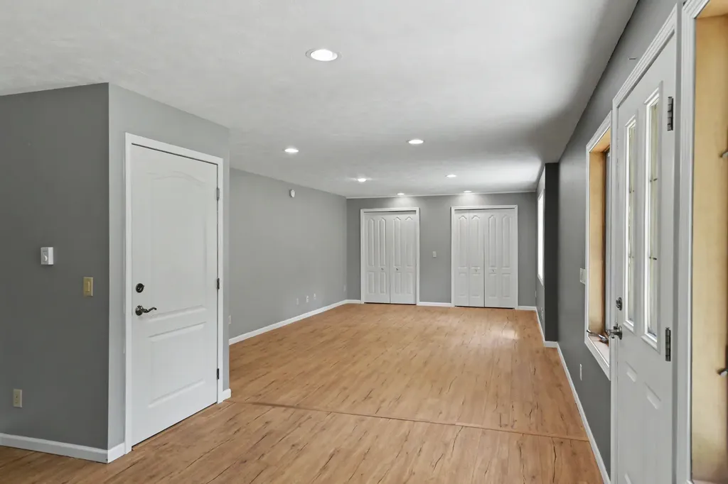 1225 Fernwood Drive Green Lake Township MI 49637