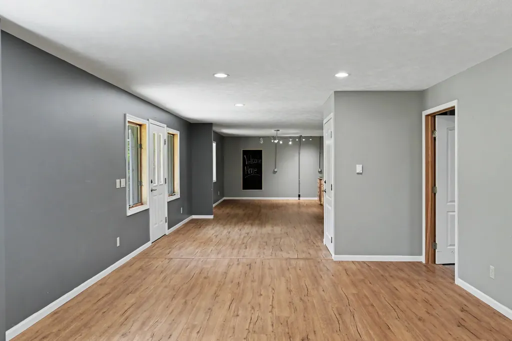 1225 Fernwood Drive Green Lake Township MI 49637