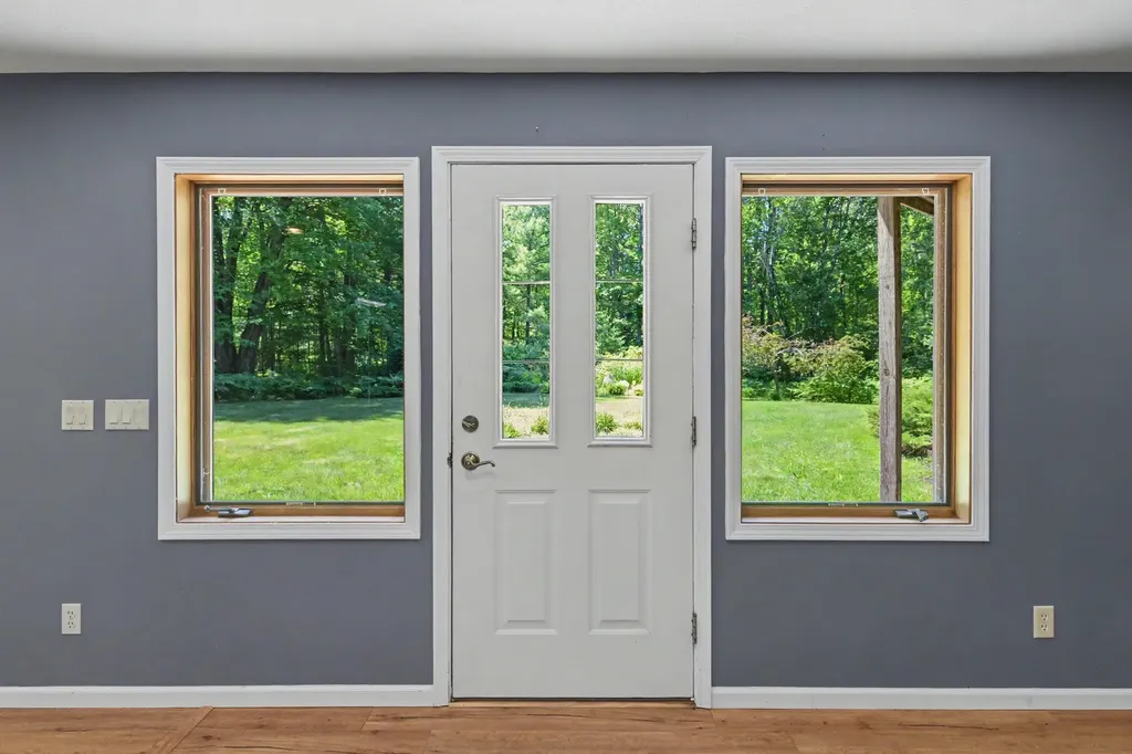 1225 Fernwood Drive Green Lake Township MI 49637