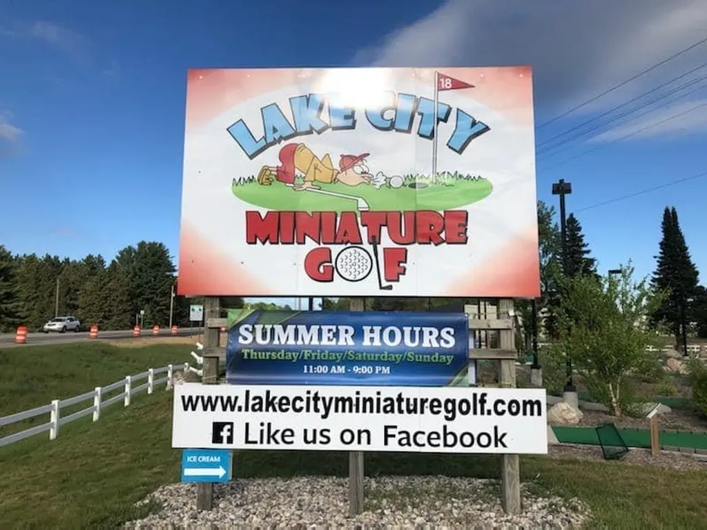 406 N Houghton Street Reeder Township MI 49651
