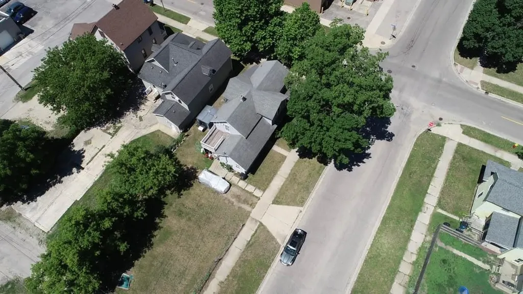 122 E River Street Cadillac City MI 49601