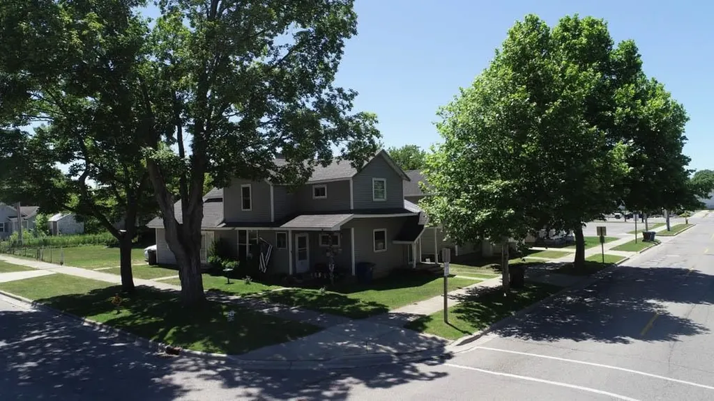 122 E River Street Cadillac City MI 49601