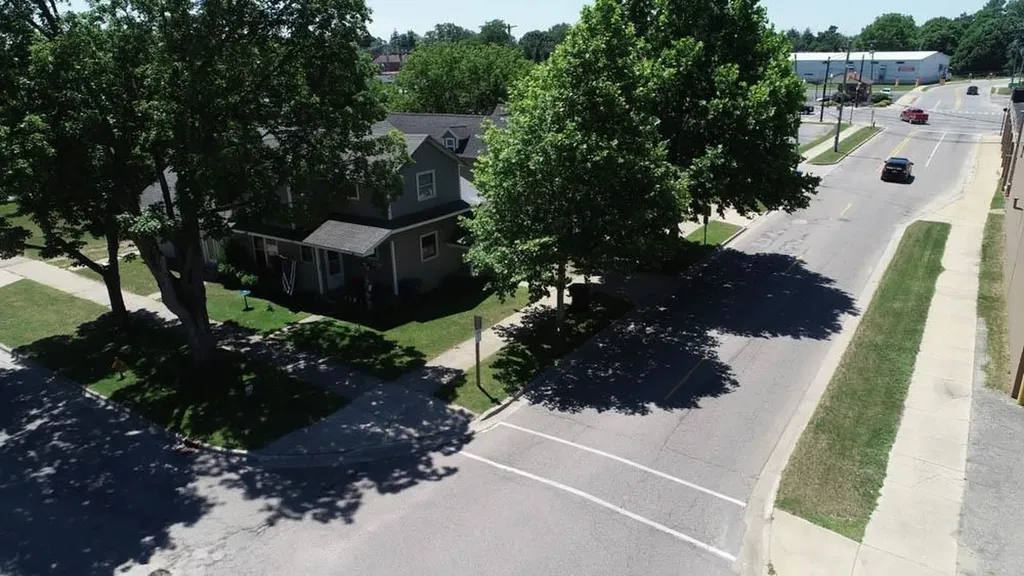 122 E River Street Cadillac City MI 49601