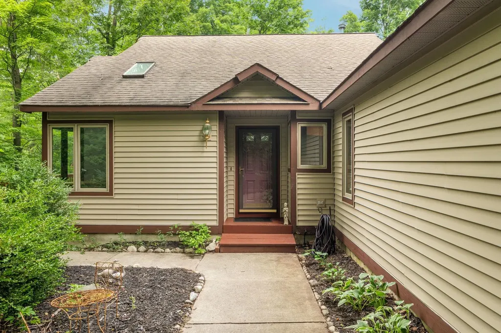 8433 Forest Court Elmwood Charter Township MI 49684