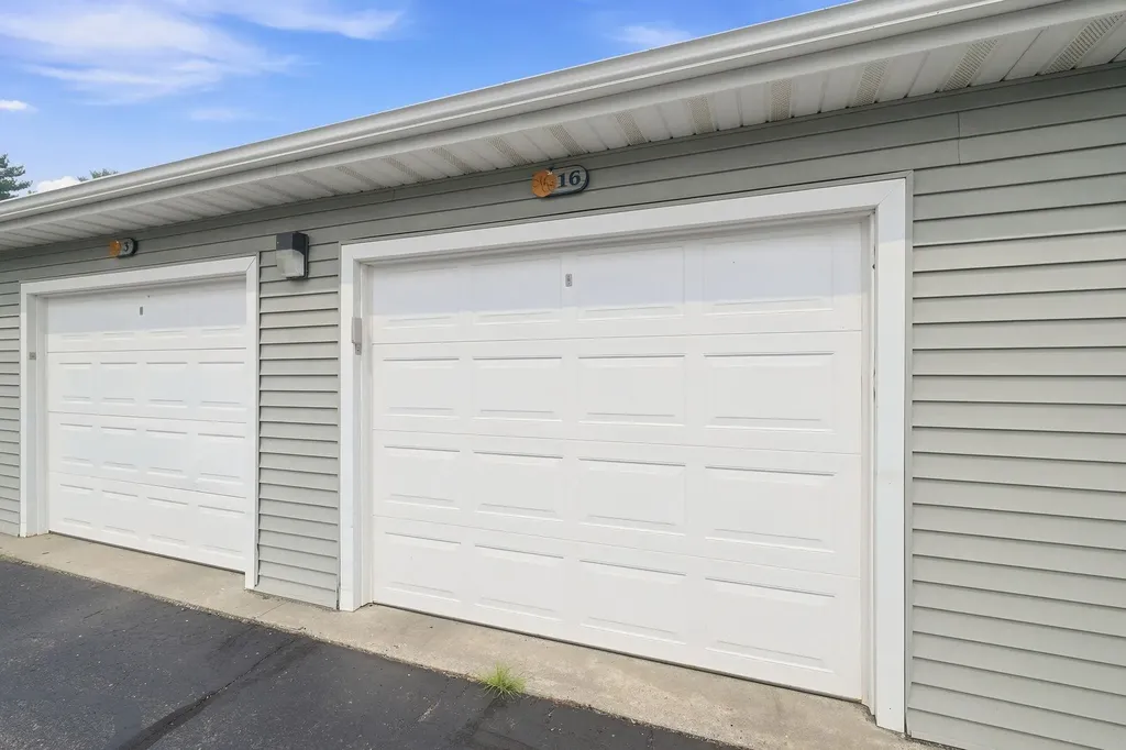 632 S Lake Street Cadillac City MI 49601